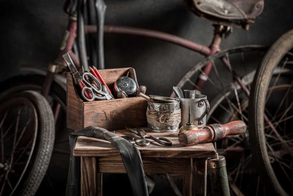 small-bike-fix-service-with-tools-and-wheels-vulc.jpg small-bike-fix-service-with-tools-and-wheels-vulc.jpg